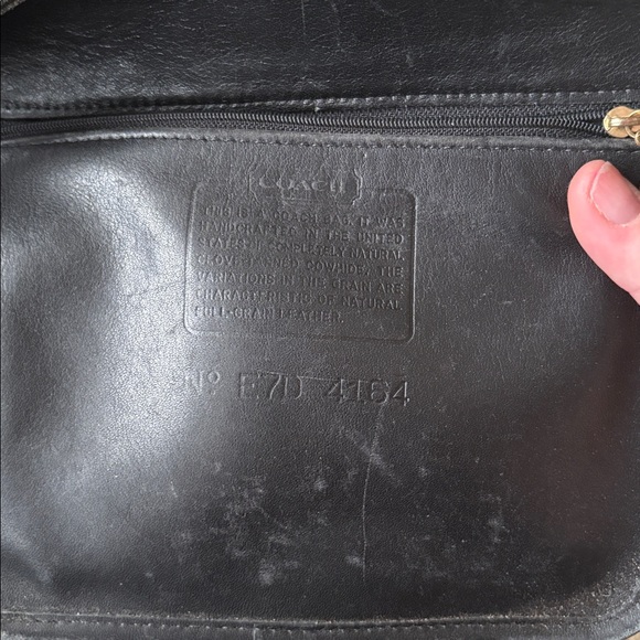 Vintage Coach Bedford Flap Shoulder Purse Black Leather - Picture 9 of 10
